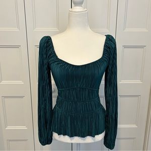 Express Scoop Neck Balloon Sleeve Top